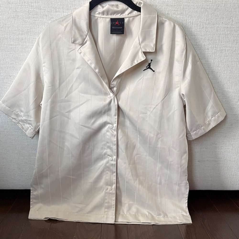 Jordan Off-White Satin Short Sleeve Button-Down Shirt